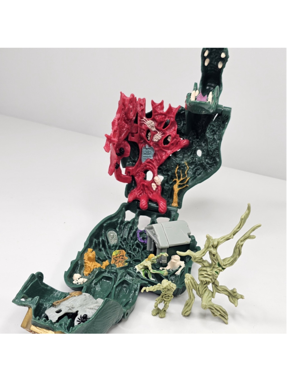 1994 Mighty Max Doom Zones Crushes The Hand Playset Bluebird Vintage